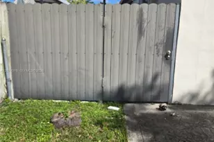7785 SW 36th St, Miami, FL 33155 - Photo 1