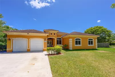 20562 SW 324 St, Homestead, FL 33030 - Photo 1