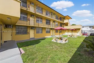 465 E 28th St, Hialeah, FL 33013 - Photo 1