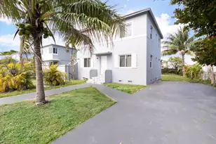 2323 NW 15th St, Miami, FL 33125 - Photo 1