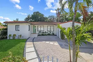 912 NE 82nd St, Miami, FL 33138 - Photo 1