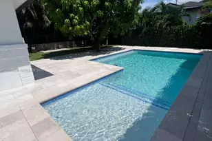 211 SW 29th Rd, Miami, FL 33129 - Photo 1