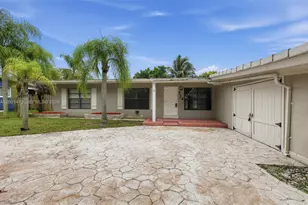 114 NE 18th St, Delray Beach, FL 33444 - Photo 1