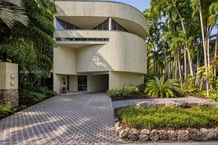 3546 N Bay Homes Dr, Coconut Grove, FL 33133 - Photo 1