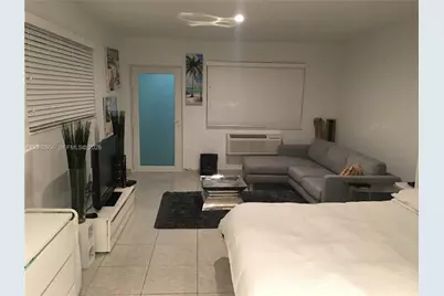158 Ocean Dr #407, Miami Beach, FL 33139 - Photo 1