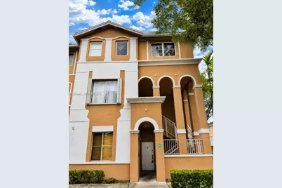 7080 NW 177th St #107-13, Hialeah, FL 33015 - Photo 1