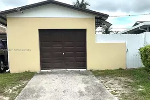 20221 SW 115th Ave, Miami, FL 33189 - Photo 1