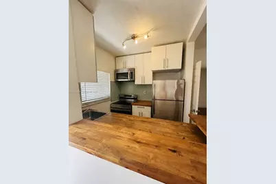 648 NE 80th St #10, Miami, FL 33138 - Photo 1