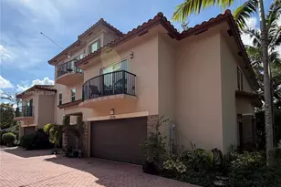 2370 SW 18th Ave, Fort Lauderdale, FL 33315 - Photo 1