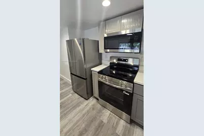 16220 NW 2nd Ave #211, Miami, FL 33169 - Photo 1