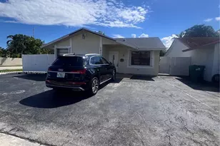 1615 SW 137th Pl, Miami, FL 33175 - Photo 1