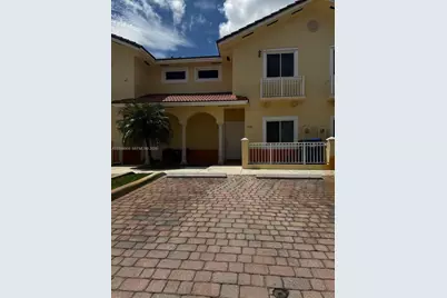 18032 NW 74th Ct #74, Hialeah, FL 33015 - Photo 1
