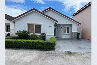11512 SW 6th St, Sweetwater, FL 33174 - Photo 1