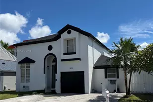 10701 SW 10th Ct, Davie, FL 33324 - Photo 1