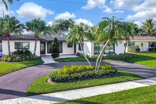 908 SE 16th St, Deerfield Beach, FL 33441 - Photo 1