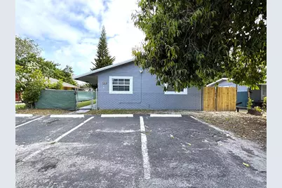 830 SW 10th Street #Unit B, Pompano Beach, FL 33060 - Photo 1