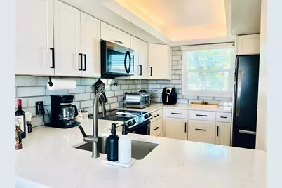 111 Royal Park Drive #3e, Oakland Park, FL 33309 - Photo 1