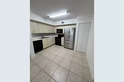 3660 N 56th Avenue #612, Hollywood, FL 33021 - Photo 1