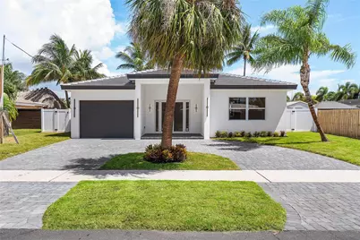 171 SE 4th Court, Pompano Beach, FL 33060 - Photo 1