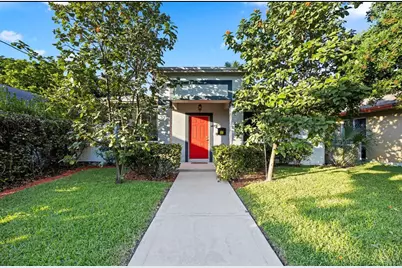 325 NE 34th Street, Oakland Park, FL 33334 - Photo 1