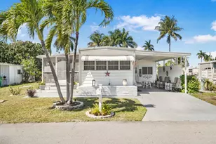 2001 SW 84th Ave, Davie, FL 33324 - Photo 1