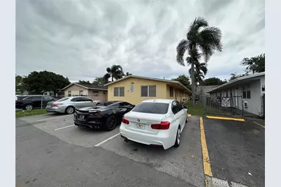 728 NW 4th Avenue #4, Fort Lauderdale, FL 33311 - Photo 1