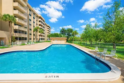 800 NE 195th Street #606, Miami, FL 33179 - Photo 1