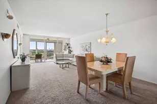 575 Oaks Ln, Pompano Beach, FL 33069 - Photo 1