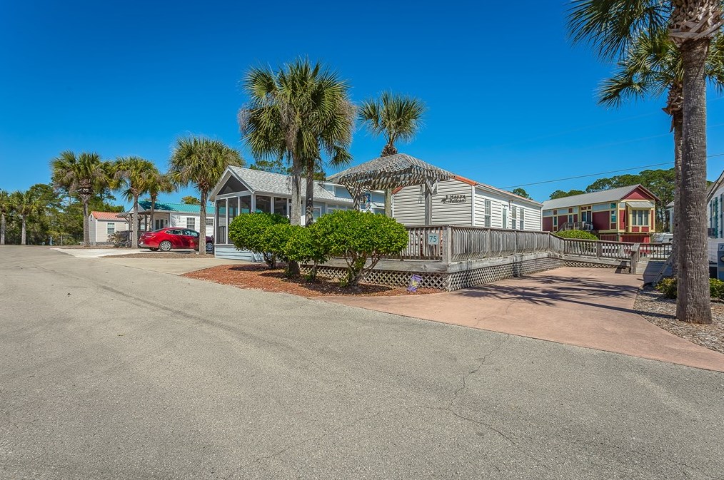 1843 Hwy 98 W #75, Carrabelle, FL 32322