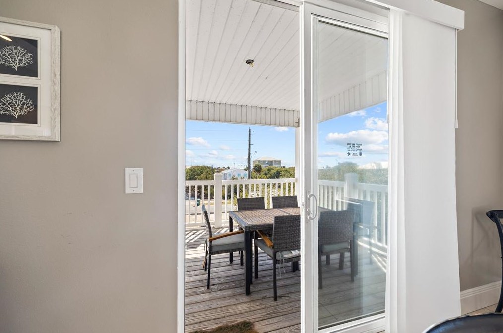 949 Gulf Beach Dr, Saint George Island FL  32328-3002 exterior