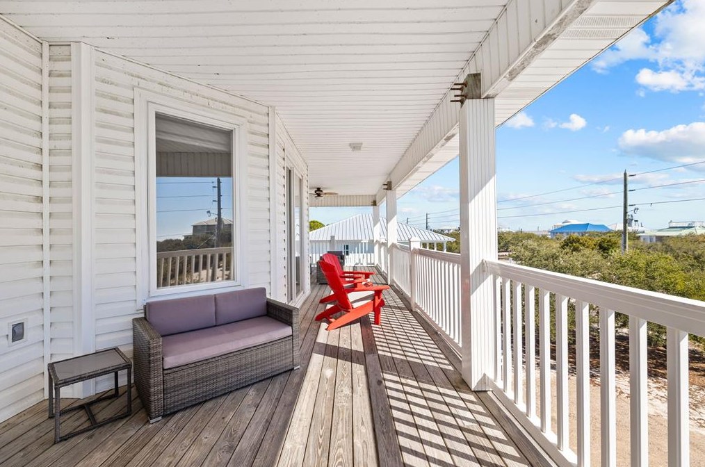 949 Gulf Beach Dr, Saint George Island FL  32328-3002 exterior