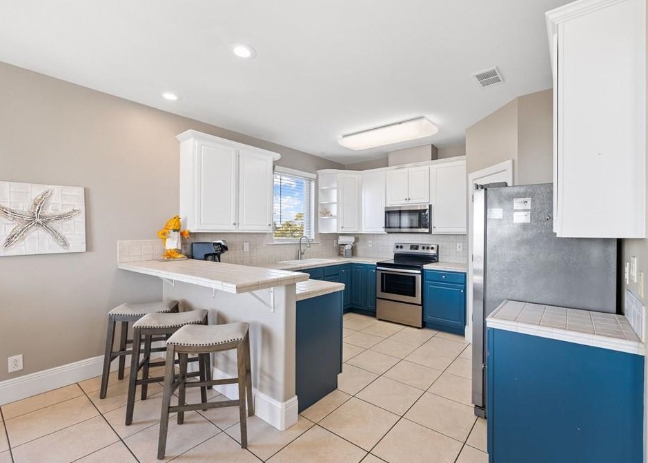 949 Gulf Beach Dr, Saint George Island FL  32328-3002 exterior