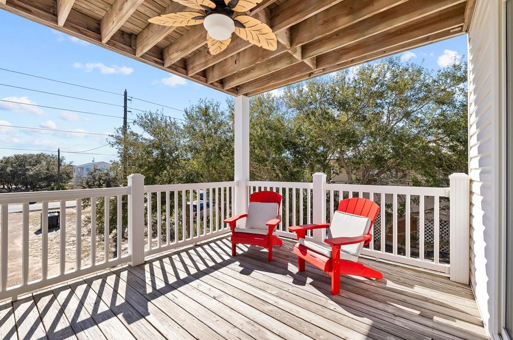 949 Gulf Beach Dr, Saint George Island FL  32328-3002 exterior