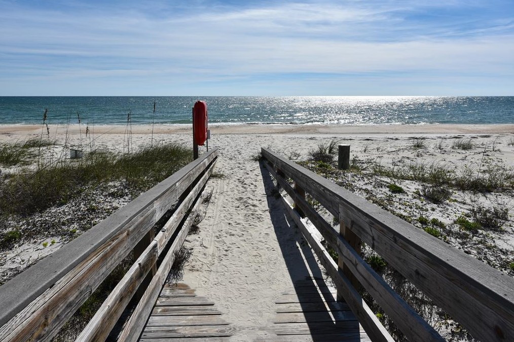 1804 Gulf Bch Dr, Saint George Island FL  32328-2827 exterior