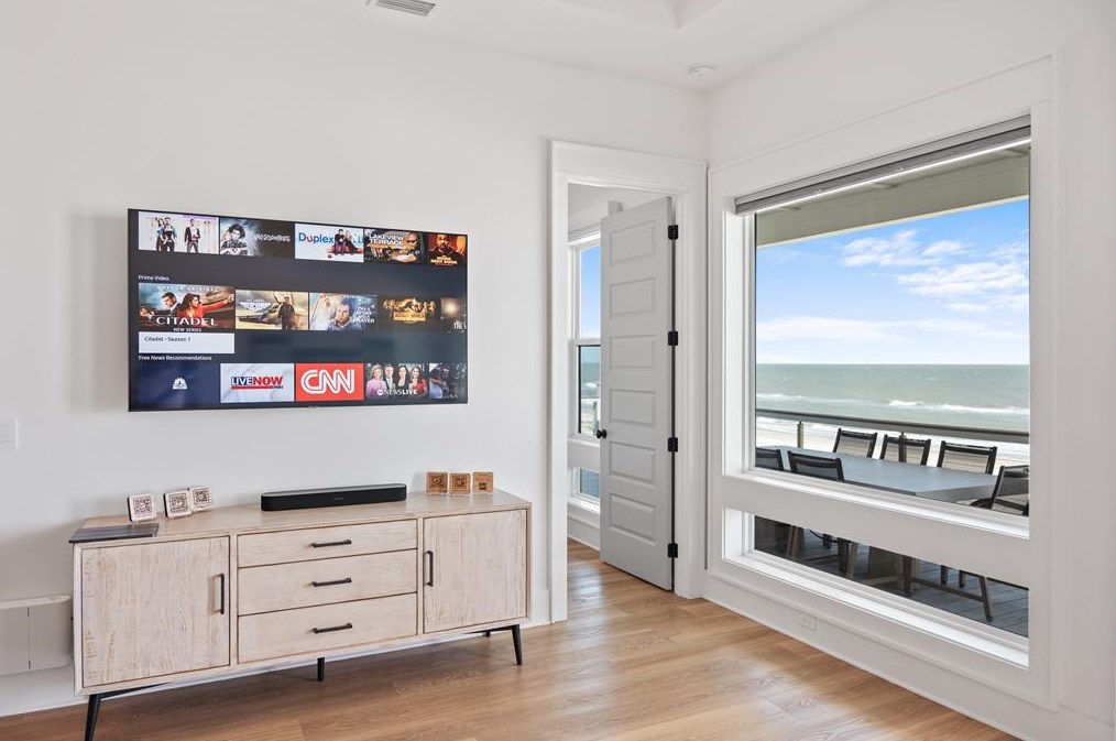 840 Gorrie Dr, Saint George Island FL  32328-2908 exterior