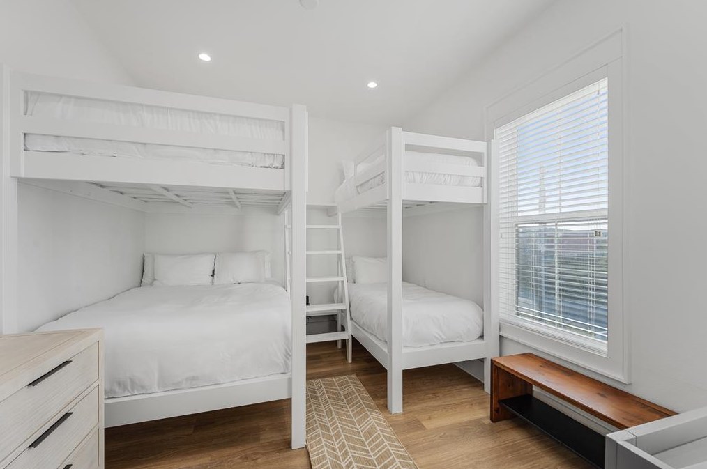 840 Gorrie Dr, Saint George Island FL  32328-2908 exterior