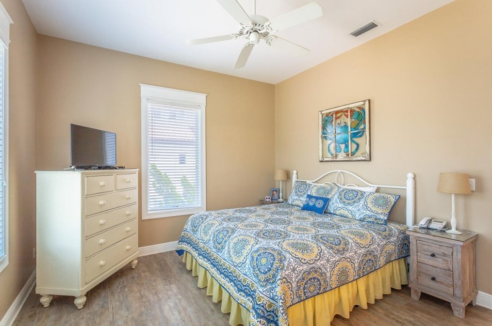 1846 Sunset Dr, Saint George Island FL  32328-3120 exterior