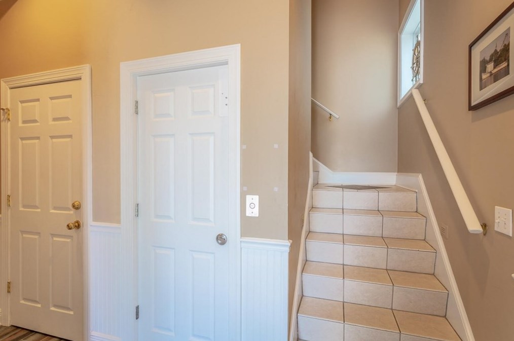 1846 Sunset Dr, Saint George Island FL  32328-3120 exterior