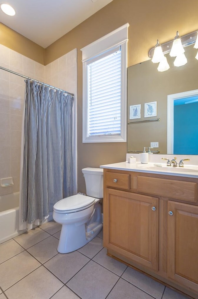 1846 Sunset Dr, Saint George Island FL  32328-3120 exterior