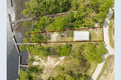 513 Shelly's Loop Rd, Carrabelle, FL 32322 - Photo 47