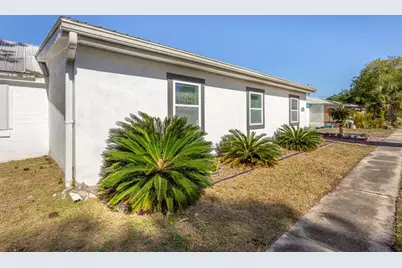 16-6 Collins Ave, Lanark Village, FL 32323 - Photo 3