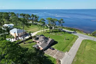 2101 Constitution Dr, Port Saint Joe, FL 32456 - Photo 11