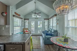 819 Haven Ct, Carrabelle, FL 32322 - Photo 9