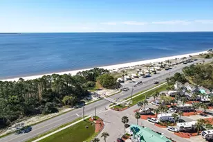 819 Haven Ct, Carrabelle, FL 32322 - Photo 19