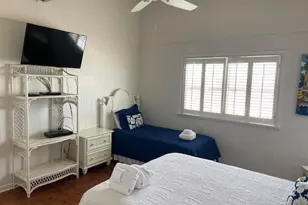 864 W Gorrie Dr, Saint George Island, FL 32328 - Photo 31