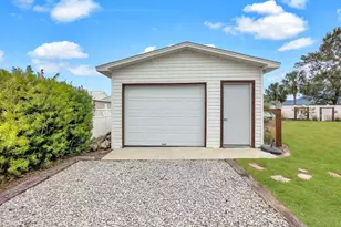 420 Texas Dr, Mexico Beach, FL 32456 - Photo 43