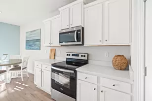 536 Sea Grv Wy, Port Saint Joe, FL 32456 - Photo 9