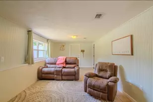 1012 N W Ave C, Carrabelle, FL 32322 - Photo 15