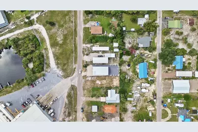 461 Angel Fish St, Port Saint Joe, FL 32456 - Photo 5