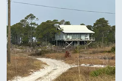 368 Lubbers Ln, Carrabelle, FL 32322 - Photo 1